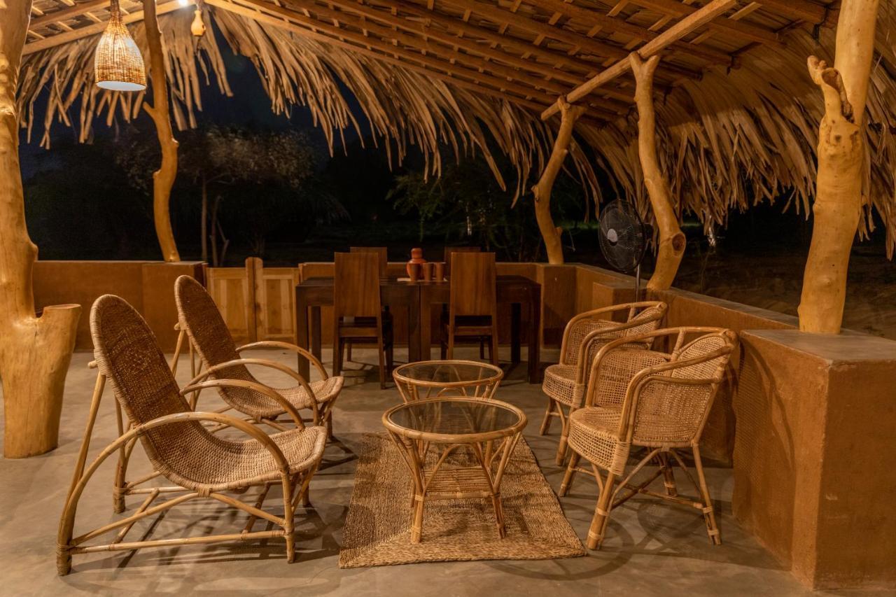 Yakaduru - Resort